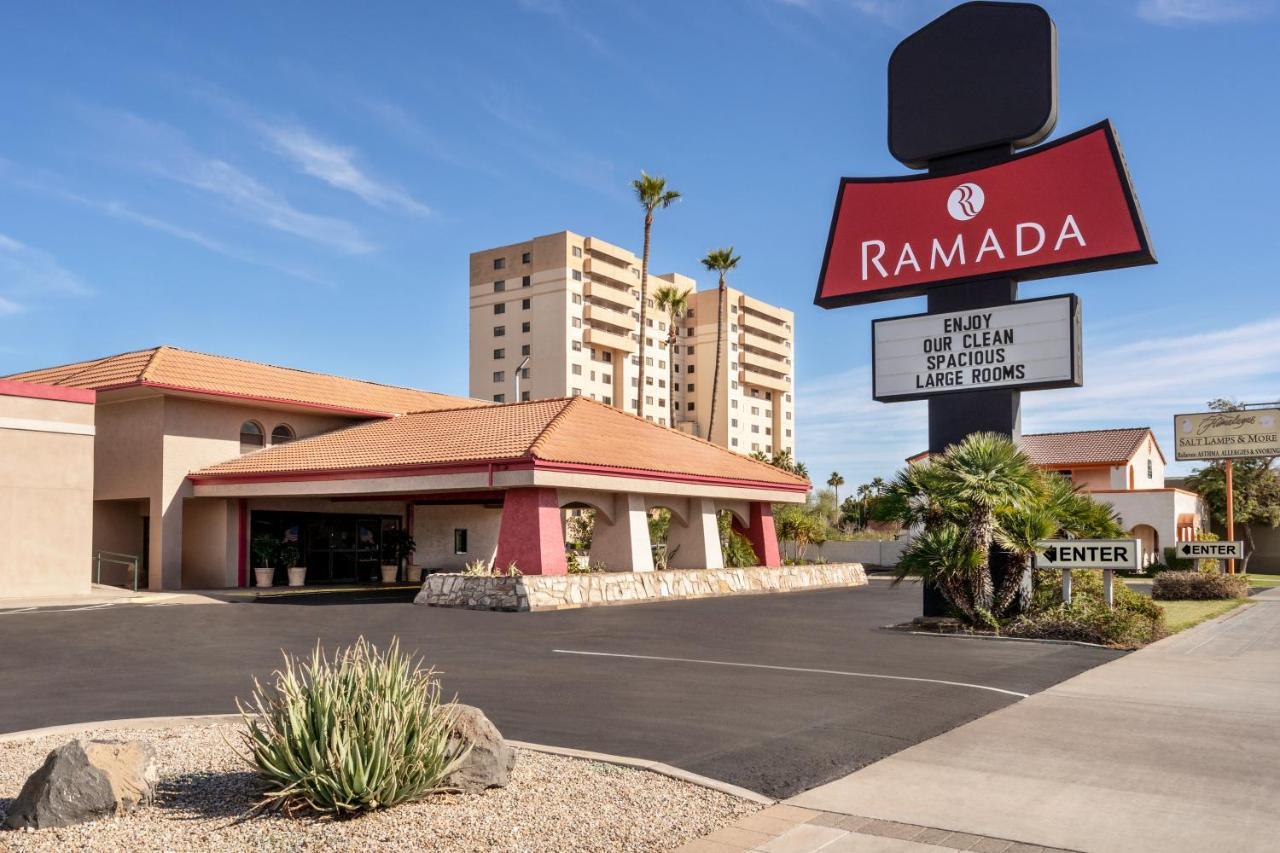מלון Ramada By Wyndham Mesa Downtown מראה חיצוני תמונה